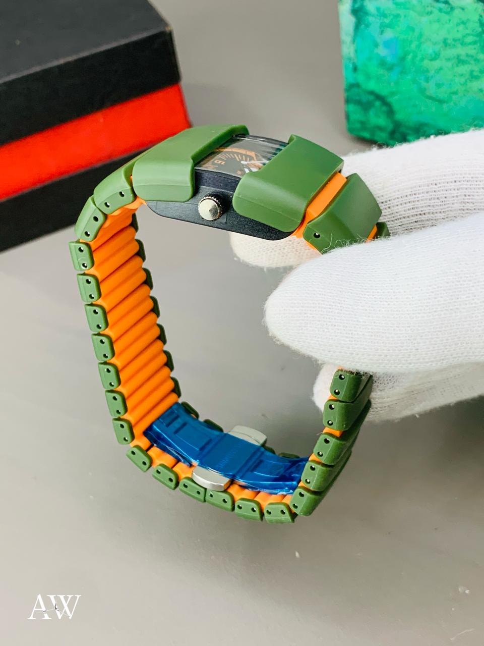 Nike Edition Sport Gents Watch – Lightweight Aluminium & Fiber Series View Gallery - Pakistan