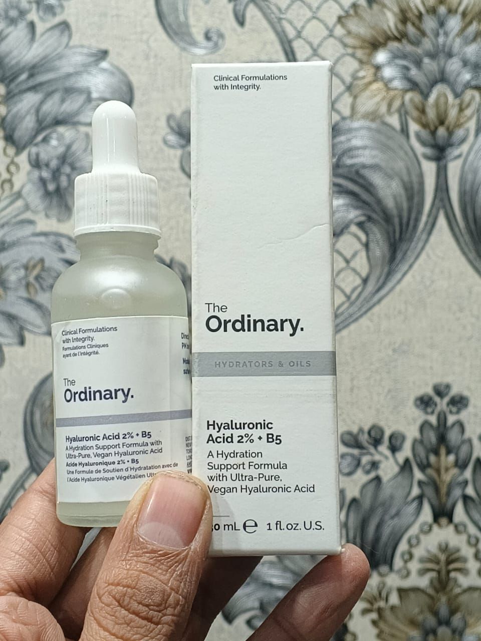 The Ordinary Skin Quench & Aqua Boost Serum | B5 + Hyaluronic Acid 2% | Deep Hydration & Radiant Skin Renewal | 30gm View Gallery - Pakistan