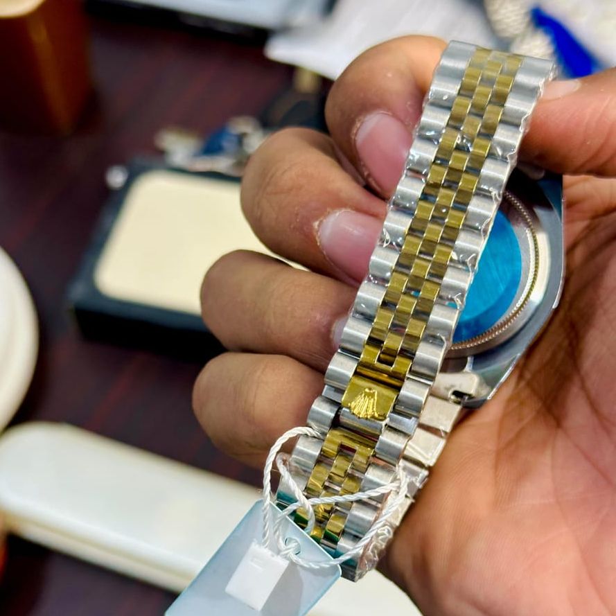 Rolex Watch Elegant Design Luxury Timepiece With Stylish Appearance And Reliable Performance For Everyday Wear View Gallery - Pakistan