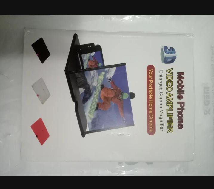 Mobile Screen Magnifier – HD 3D Video Amplifier & Foldable Smartphone Stand | Eye Protection Theater Experience for Movies and Gaming - 12 inches View Gallery - Pakistan
