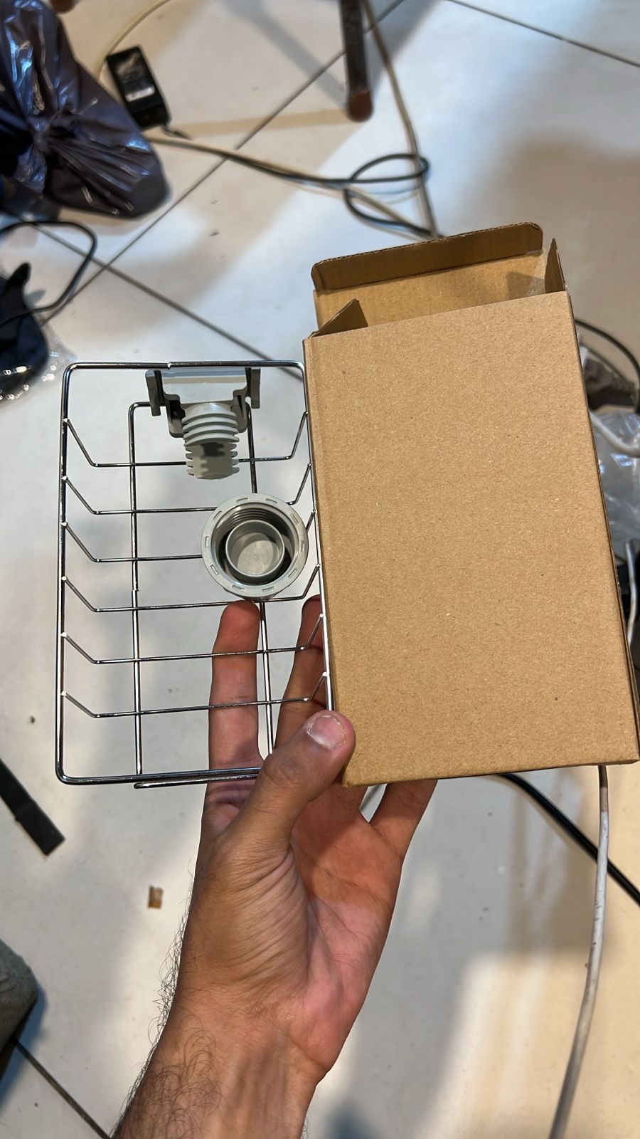 Stainless Steel Adjusting Multifunctional Kitchen Faucet Sponge Holder Durable And Convenient Storage Solution For Everyday Use View Gallery - Pakistan