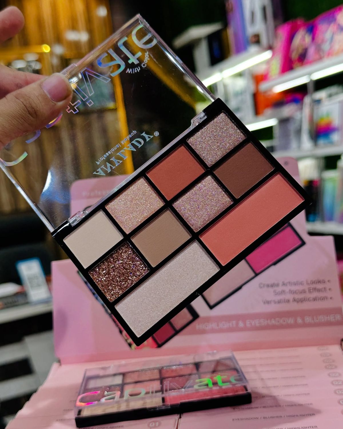 ANYLADY Captivate Professional Makeup Palette - 9-Shade Eyeshadow & Blusher Kit with High-Pigment Matte, Shimmer & Glitter Finishes View Gallery - Pakistan