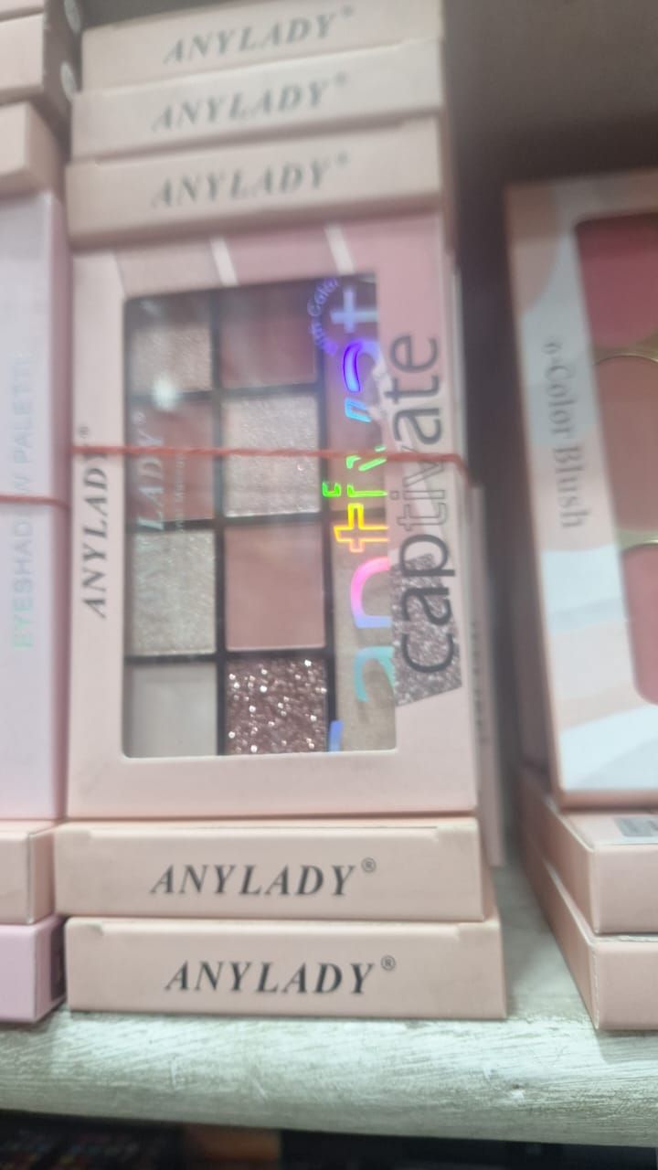 ANYLADY Captivate Professional Makeup Palette - 9-Shade Eyeshadow & Blusher Kit with High-Pigment Matte, Shimmer & Glitter Finishes View Gallery - Pakistan