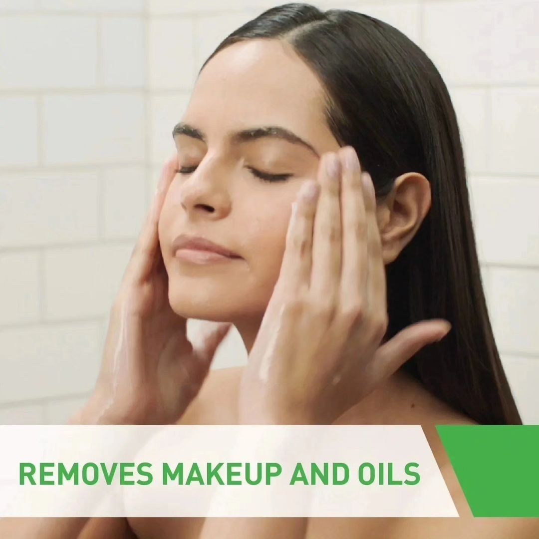 CeraVe Hydrating Cleanser with Hyaluronic Acid & Ceramides – Moisturizing Face Wash for Normal to Dry Skin (236ml) View Gallery - Pakistan