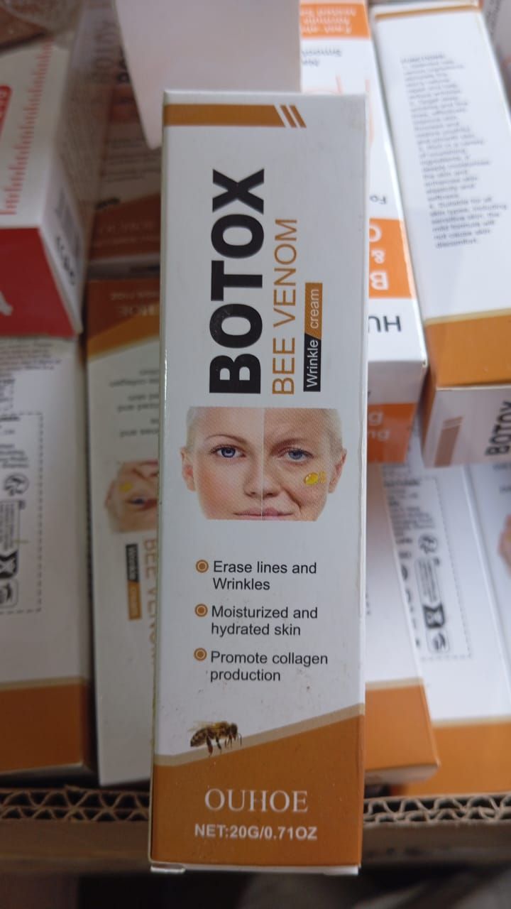 Botox Cream Advanced Skincare Formula For Reducing Wrinkles And Restoring Youthful Glow - 20g View Gallery - Pakistan