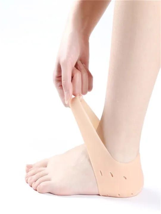 Silicone Gel Heel Pad Socks | Pain Relief & Anti‑Crack | 1 Pair Heel Guards & Protectors for Men & Women View Gallery - Pakistan