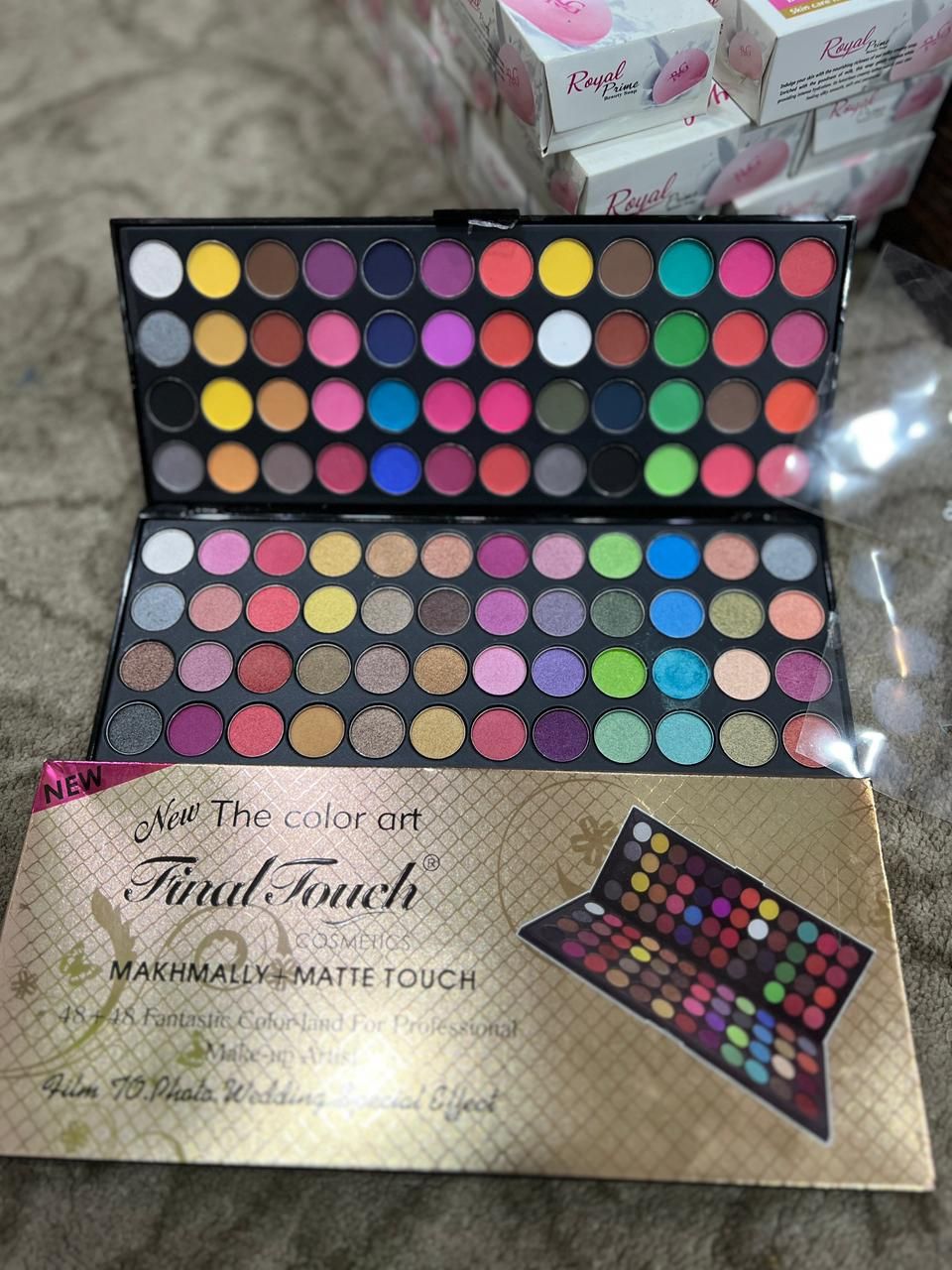 Final Touch Eyeshadow Palette | 96 Colors | Matte & Shimmer | Professional Makeup Kit View Gallery - Pakistan