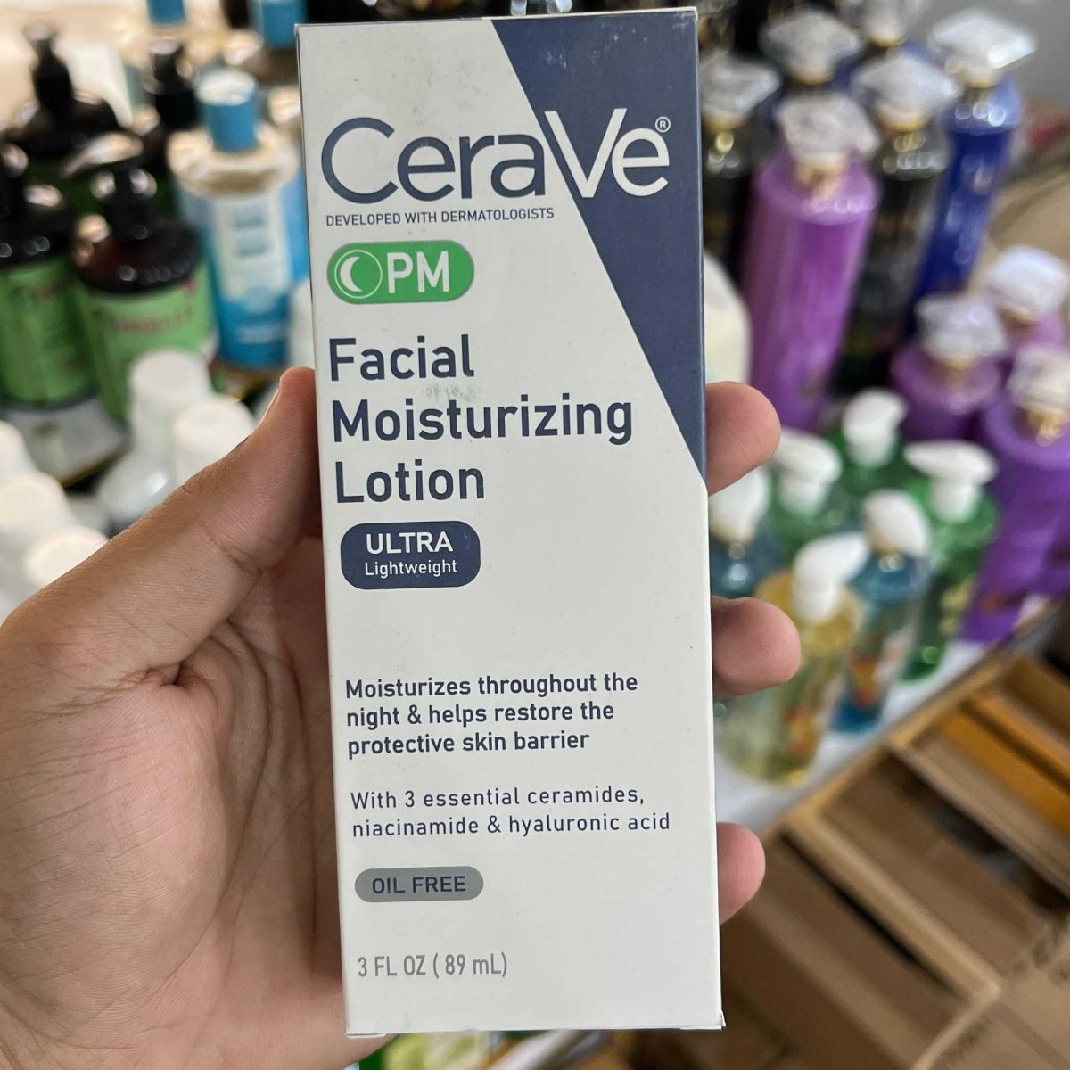 Cerave Moisturizing Lotion For Cold Weather Providing Deep Hydration Gentle Care Everyday Skin Care Support - 89ML View Gallery - Pakistan