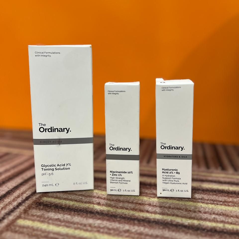 The Ordinary Essentials Collection: Glycolic Acid 7% Toning Solution, Niacinamide 10% + Zinc 1%, and Hyaluronic Acid 2% + B5 Hydration Set View Gallery - Pakistan