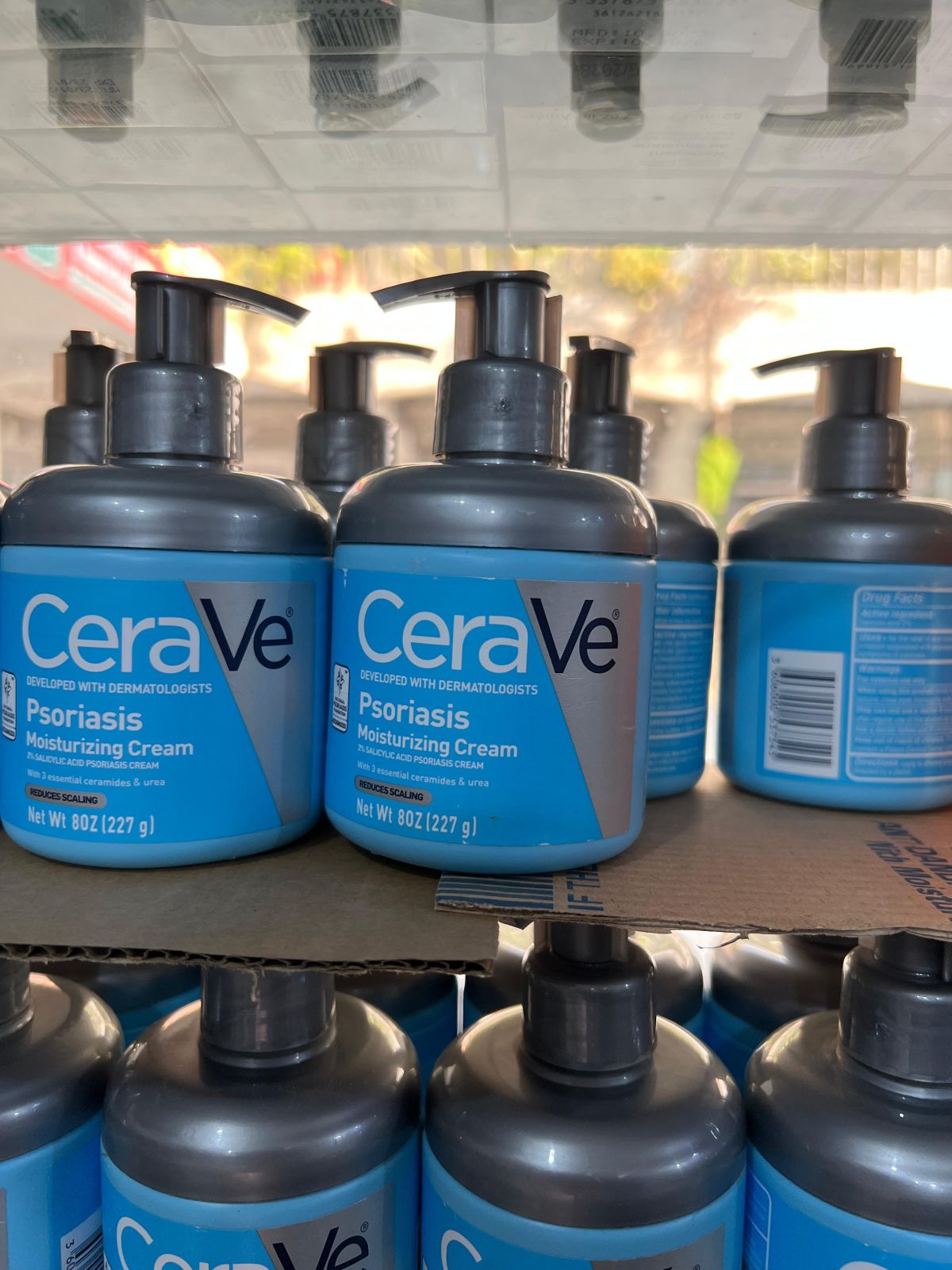 CeraVe Psoriasis Moisturizing Cream with Salicylic Acid – Targeted Skin Relief & Hydration View Gallery - Pakistan