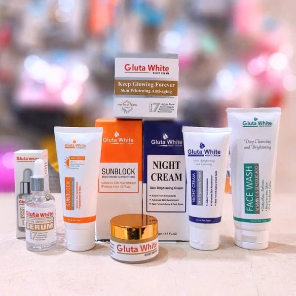 5‑in‑1 Gluta White Skincare Set | Face Cream, Facewash, Serum, Sunblock & Night Cream View Gallery - Pakistan