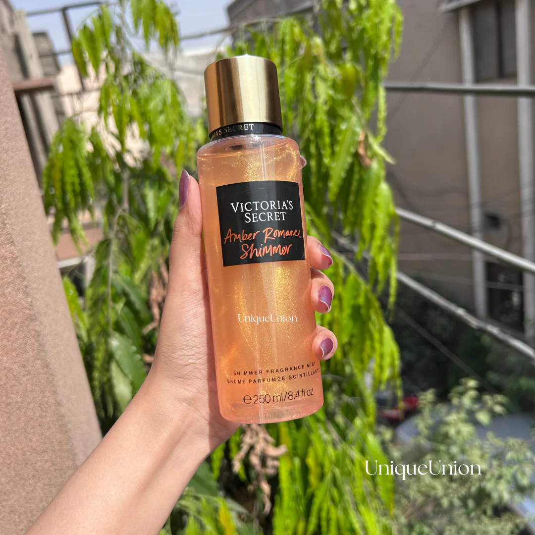 Victoria's Secret Amber Romance Shimmer Fragrance Mist Reliable Performance Stylish Scent - 250ML View Gallery - Pakistan