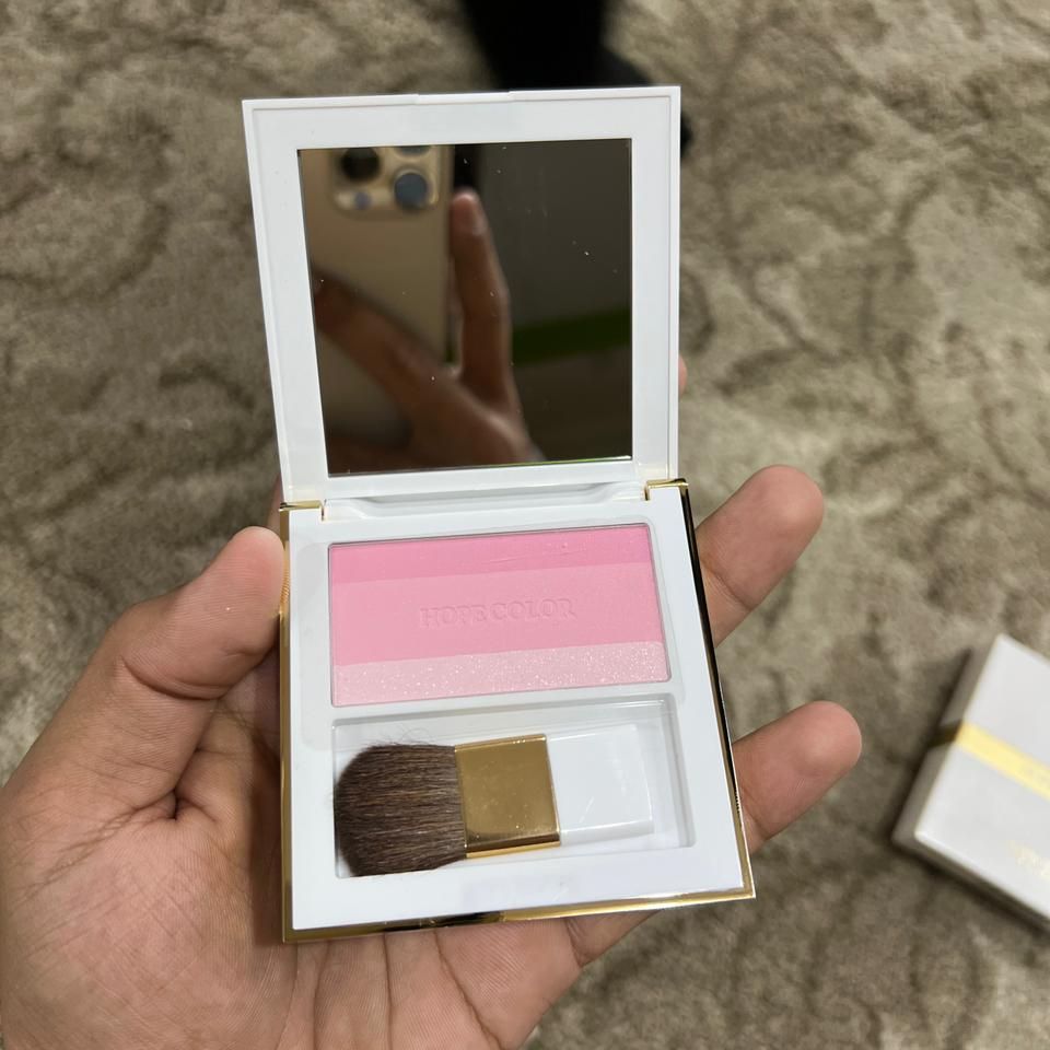 Hope Color Blush Providing Smooth Application Gentle Care Durable Quality Comfortable Use Reliable Performance View Gallery - Pakistan