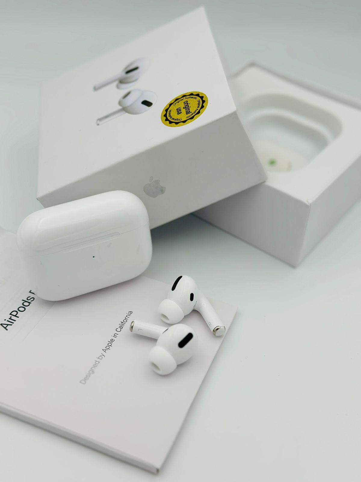 Apple AirPods Pro (2nd Gen) with MagSafe Charging Case – Enhanced Noise Cancellation & USB-C/MagSafe View Gallery - Pakistan