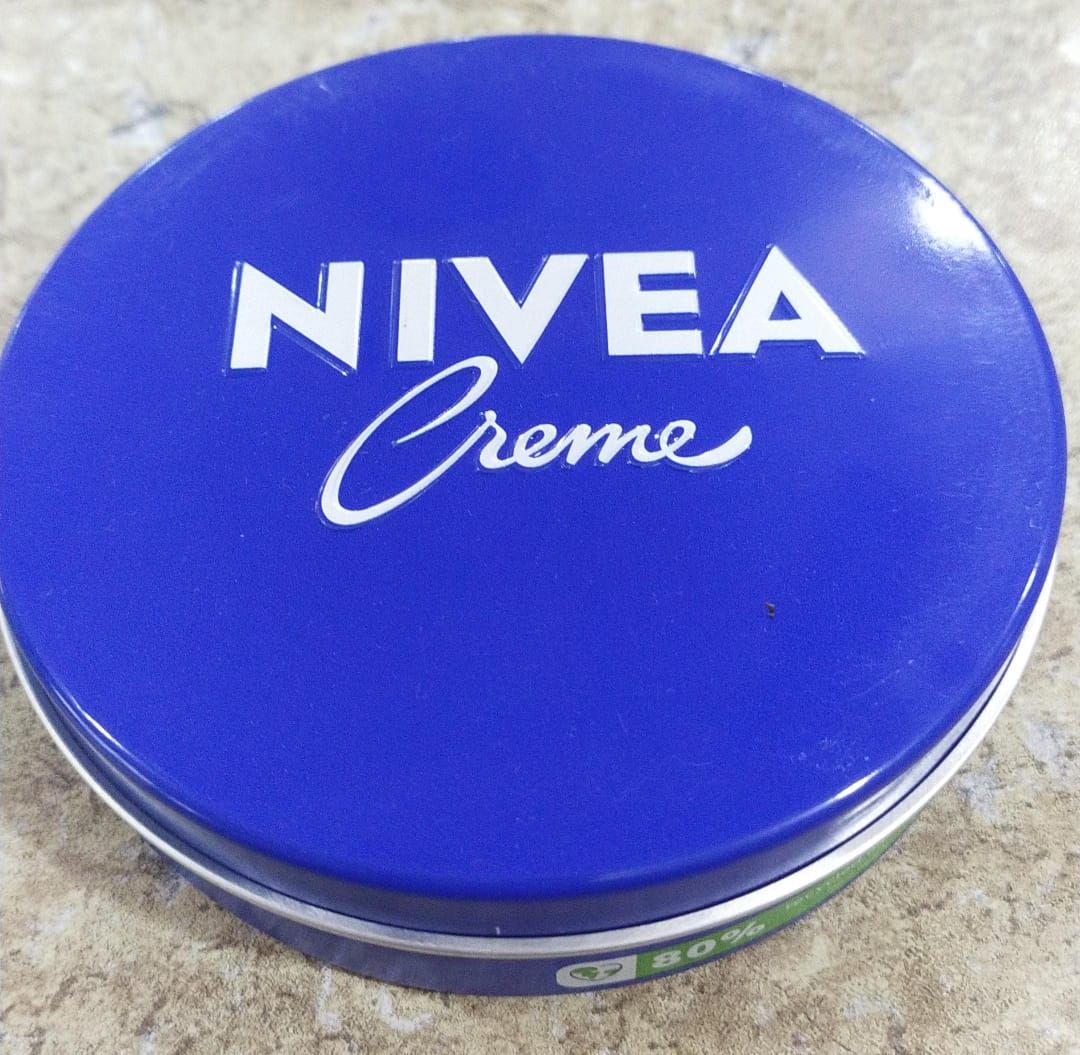 Nivea Creme Classic Multi Purpose Moisturizing Cream Providing Nourishing Care And Long Lasting Hydration For Skin - 150ML View Gallery - Pakistan
