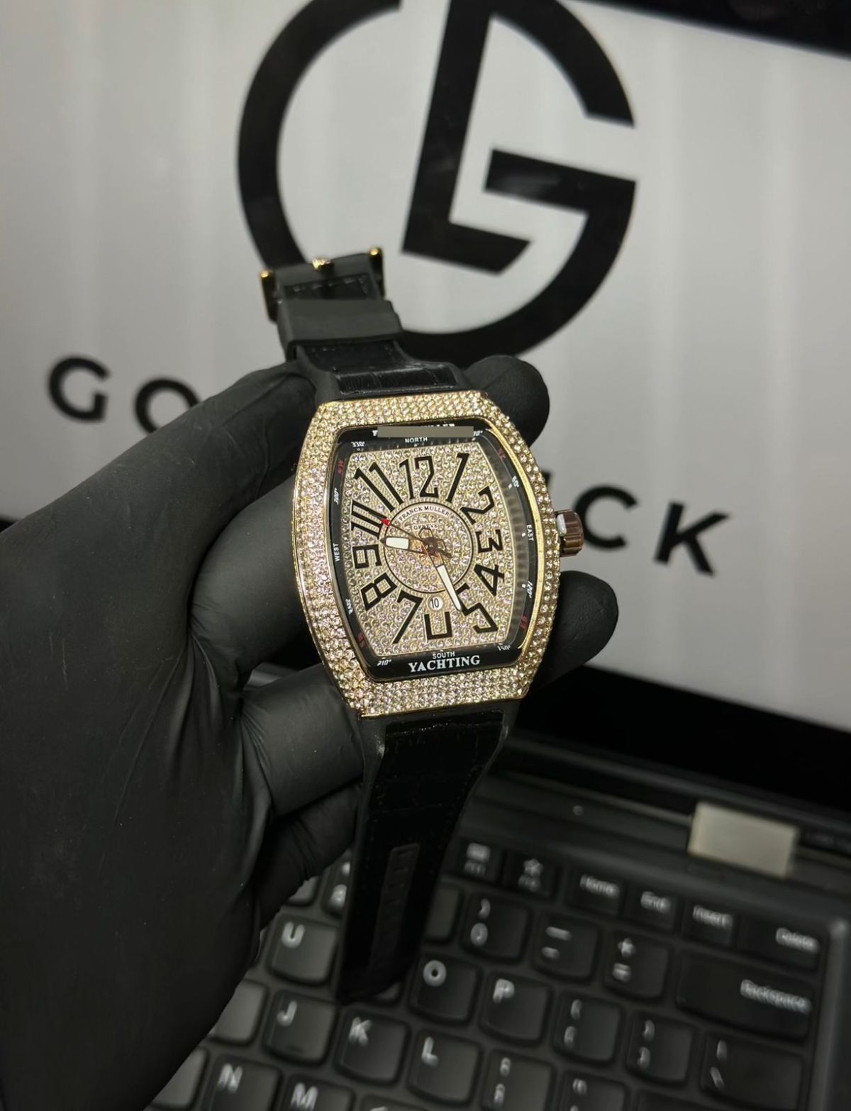 Franck Muller Vanguard Yachting Diamond Edition (without Box) View Gallery - Pakistan