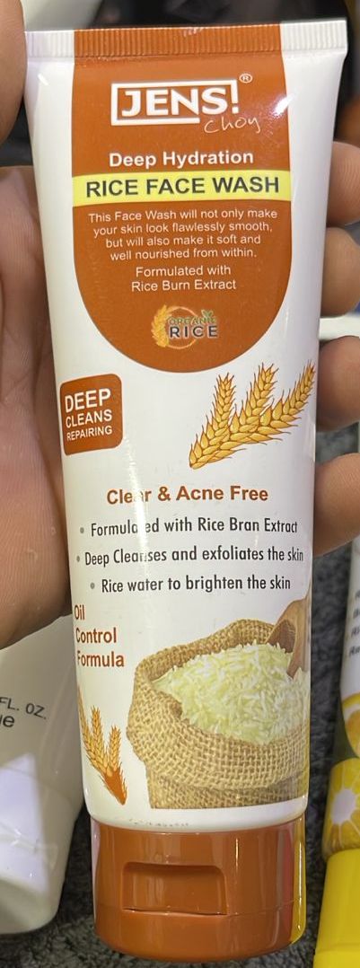 Jens Choy Organic Rice Deep Hydration Foaming Face Wash Providing Gentle Cleansing With Nourishing Moisture And Smooth Finish - 100g View Gallery - Pakistan