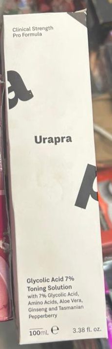 Urapra Glycolic Acid 7 Percent Toning Solution Smooth Exfoliation Gentle Care Easy Absorption Radiant Glow - 100ML View Gallery - Pakistan