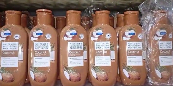 Product Showcase: Premium Coconut Whitening Moisturizing Body Lotion - Luxurious Skincare View Gallery - Pakistan