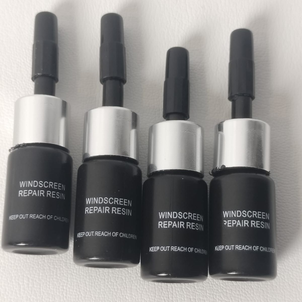 Glass Crack Nano Repair Fluid For Car Windshield Smooth Application Compact Design Perfect Choice For Vehicle Care - 3ML View Gallery - Pakistan