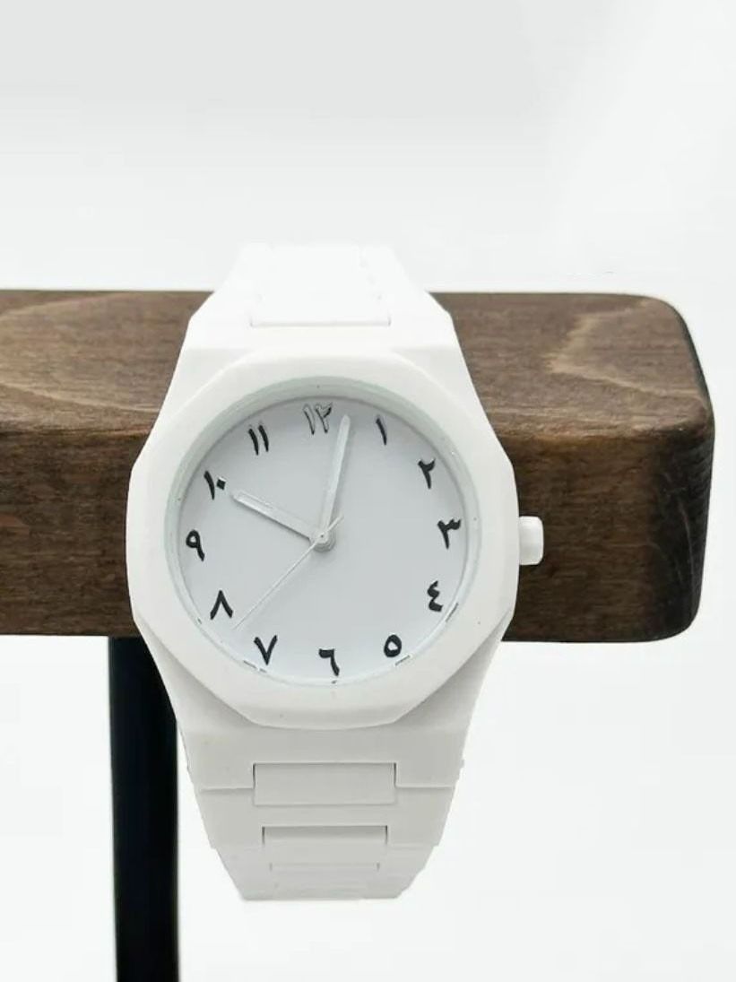 White Aura Couple Watch – Elegant Matching Timepieces, Stylish Fashion Accessories for Men and Women- Without Box View Gallery - Pakistan