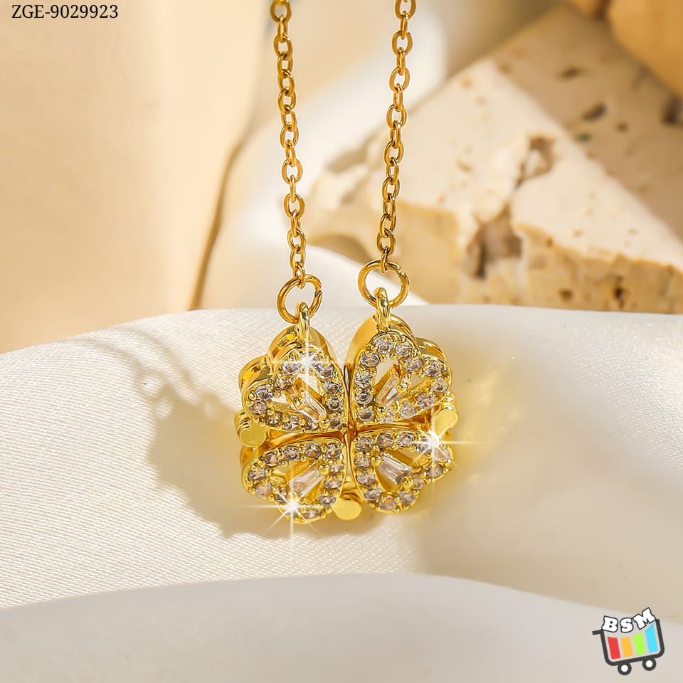 ZGE-923 Korean Magnetic 4 Leaf Clover Pendant Necklace – Elegant 2 Ways Wearable Jewellery for Women View Gallery - Pakistan