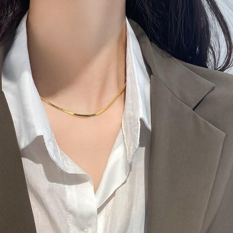 AWT-179 Thin Snake Chain – Elegant Stainless Steel Necklace, Stylish Jewellery Accessory for Women View Gallery - Pakistan