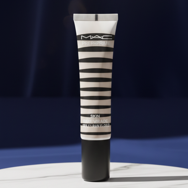 MAC Matchmaster SPF 15 Foundation – Shade NC20 (or NC15) | Demi‑Matte, Shade‑Adaptive, Medium‑Buildable Coverage (50 ml) View Gallery - Pakistan