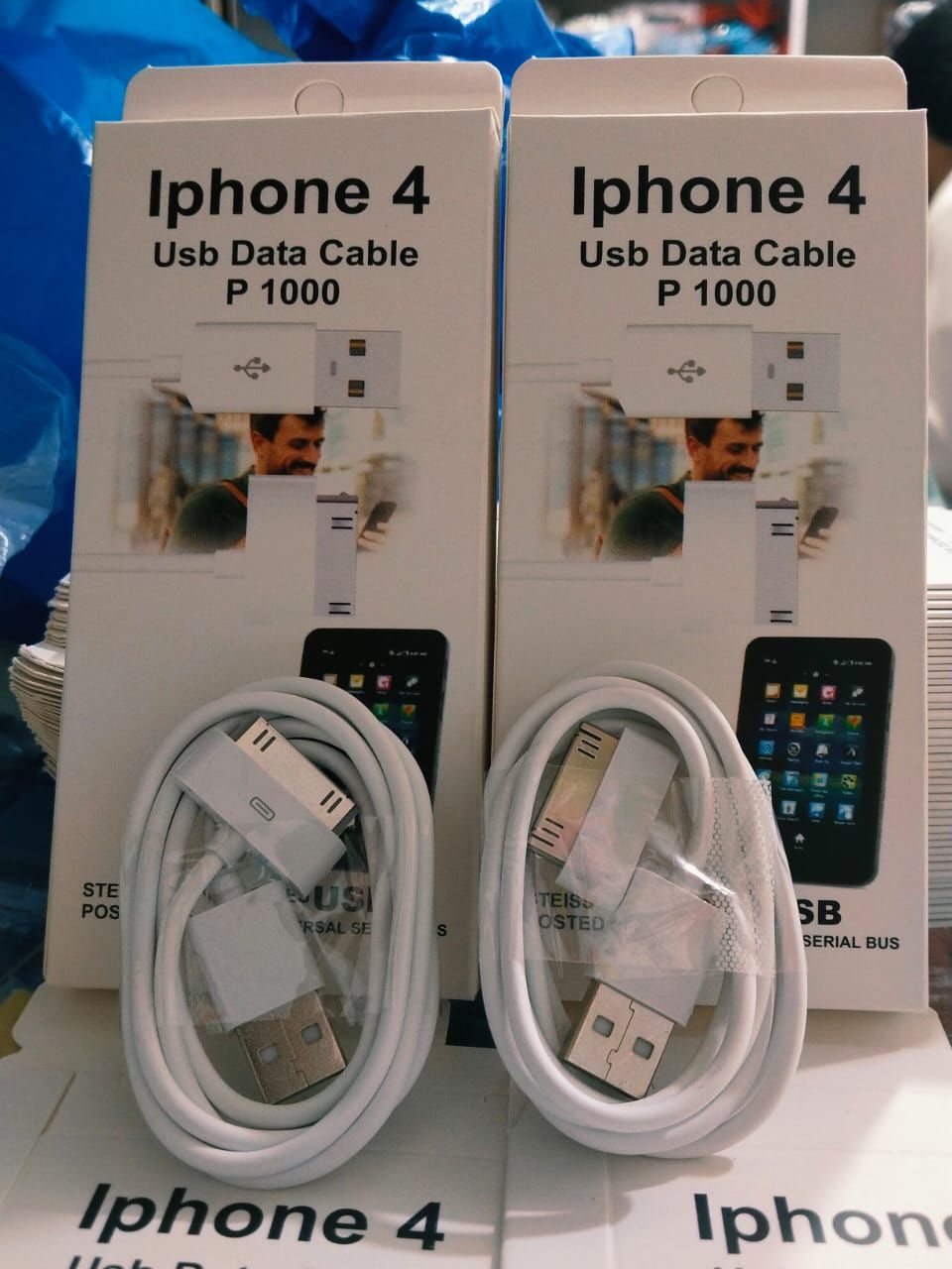 Iphone 4 Usb Data Cable P 1000 Durable Quality Reliable Utility Easy Connectivity Compact Design View Gallery - Pakistan