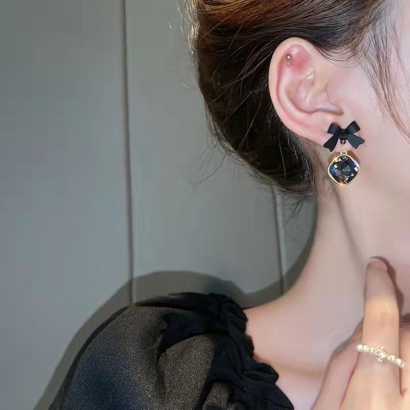 AWJ-166 Bow Shape Korean Earrings – Elegant Fashion Jewellery, Stylish Accessory for Women View Gallery - Pakistan