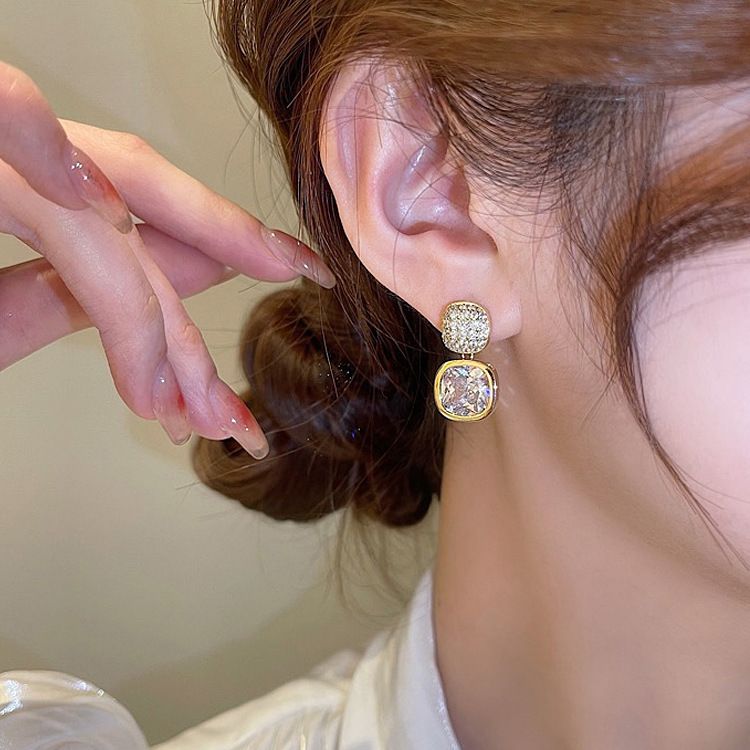 ZJE-163 Korean Zircon Crystal Earrings – Elegant Design, Stylish Fashion Jewellery for Women View Gallery - Pakistan