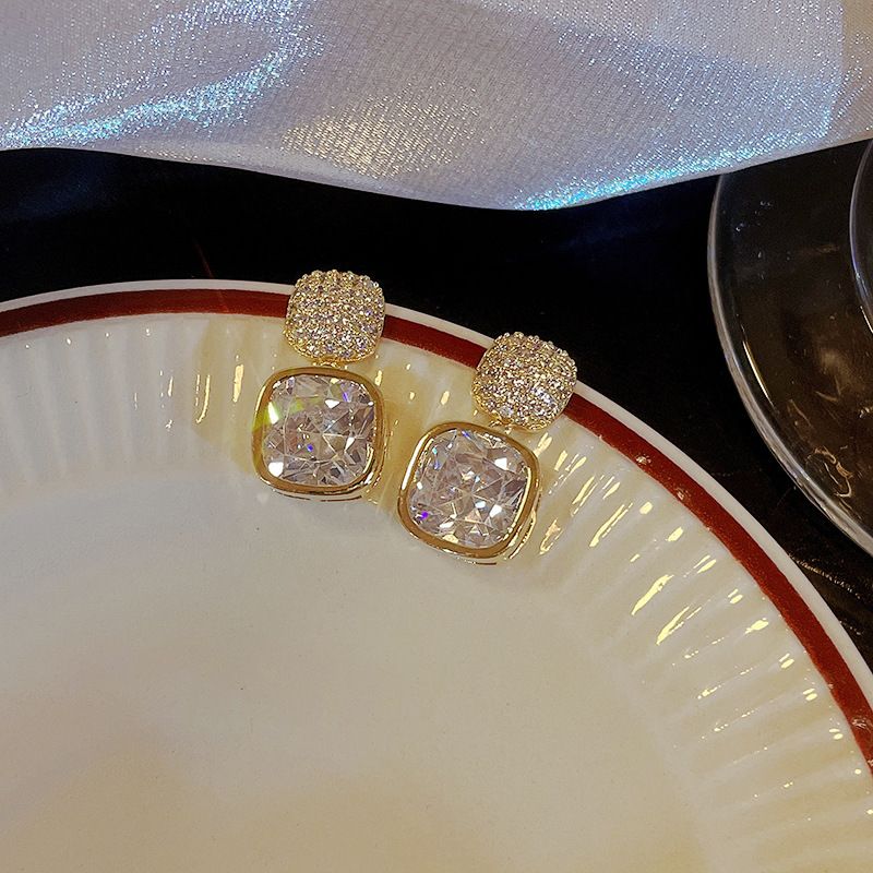 ZJE-163 Korean Zircon Crystal Earrings – Elegant Design, Stylish Fashion Jewellery for Women View Gallery - Pakistan