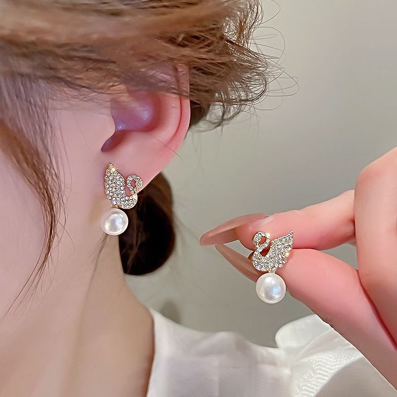 ZJE-911 Swan Pearl Earrings – Elegant Korean Style Jewellery , Stylish Accessory for Women