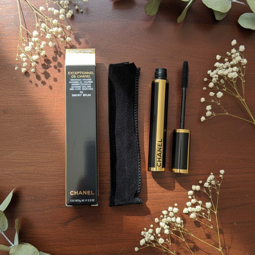 Le Volume De Chanel Mascara – Instant Volume, Fuller & Thicker Lashes | Rapid Curl-Setting Formula | Ophthalmologist Tested View Gallery - Pakistan