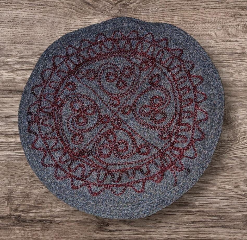 Embroidered Peshawari Cap Classic Heritage Elegant Craftsmanship Comfortable Fit Durable Fabric Perfect Choice For Cultural Gatherings (Random Color)