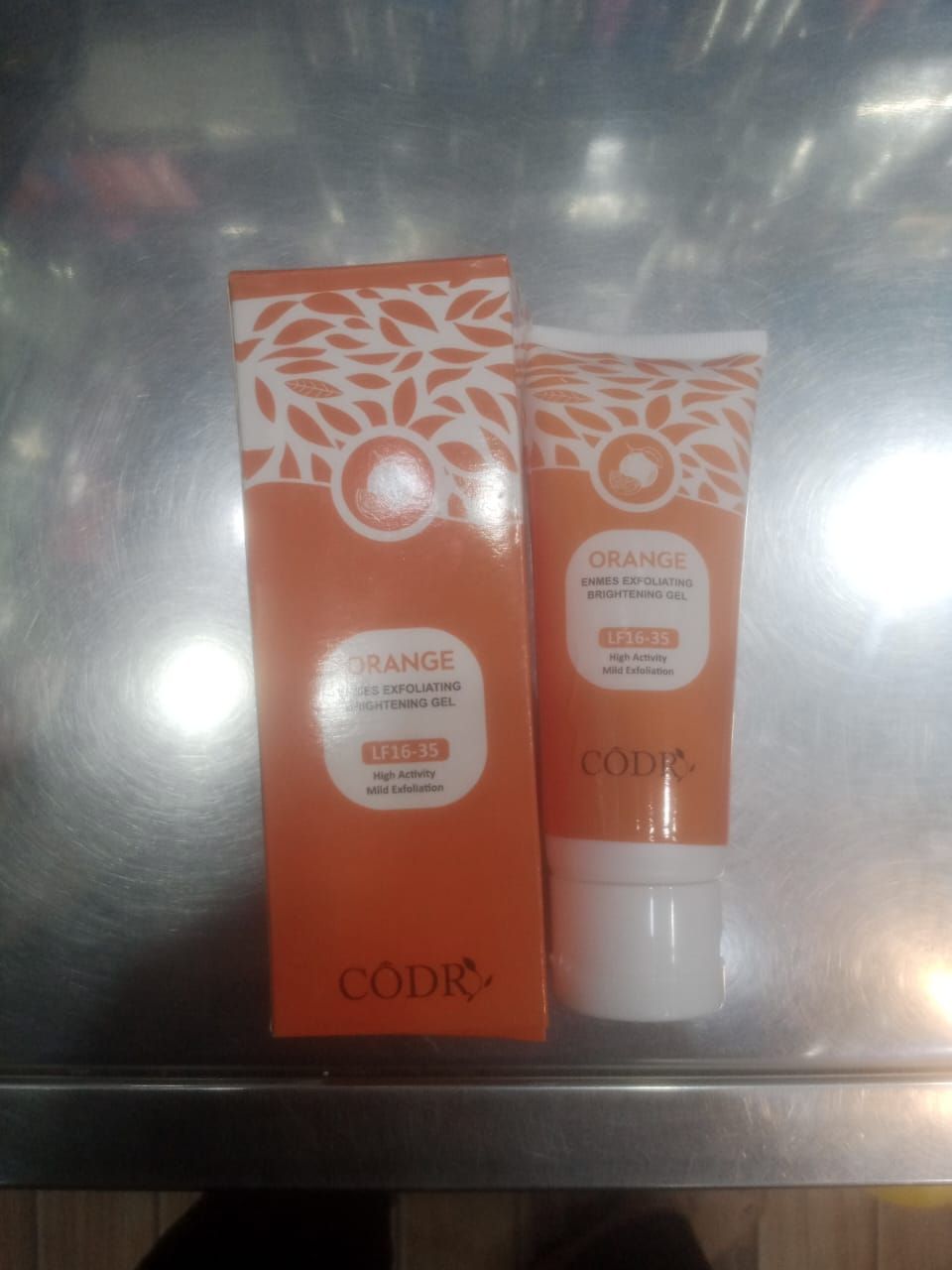 Orange Enzyme Exploiting Gel – Brightening, Exfoliating & Nourishing Citrus Skincare for Radiant, Healthy, Glowing Complexion Every Day (120gm) View Gallery - Pakistan