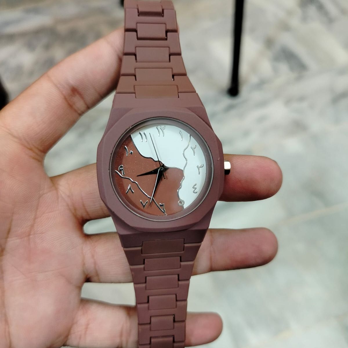 Brown And White Aura Watch Elegant Stylish Design Durable Build Comfortable Strap Clear Display Perfect For Daily Wear And Special Occasions View Gallery - Pakistan