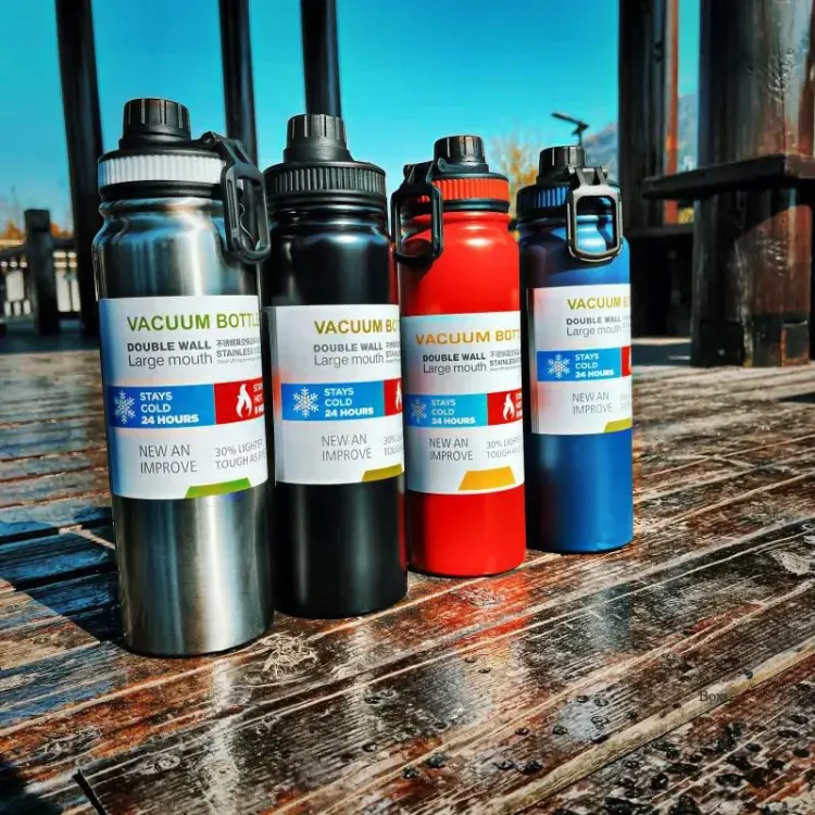 Double-Wall Insulated Stainless Steel Water Bottle 800mL – Hot & Cold, Leak-Proof, Portable Design - Online Shopping in Pakistan - BUNDLIV