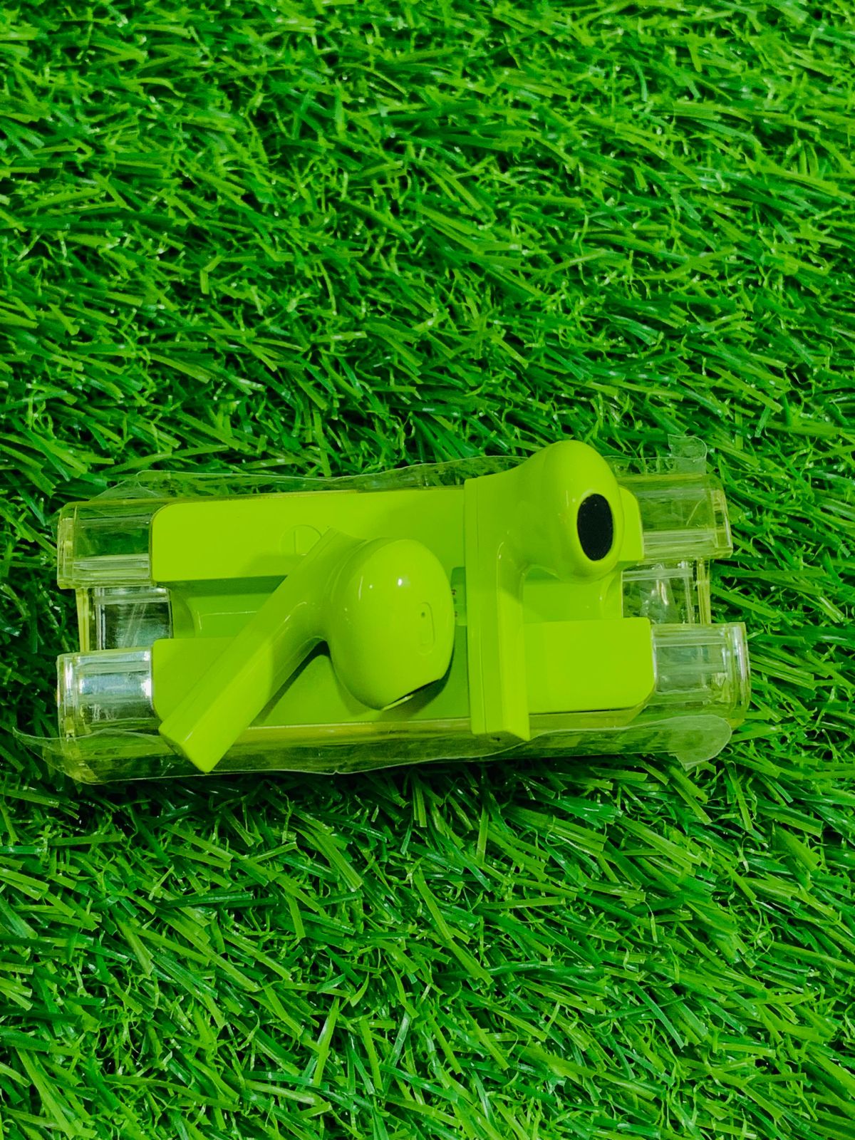 TWS D32 True Wireless Earbuds – New Model BT 5.3 Headset with Digital Display & 6–7 Hour Long Battery Life ( RANDOM COLOUR) View Gallery - Pakistan