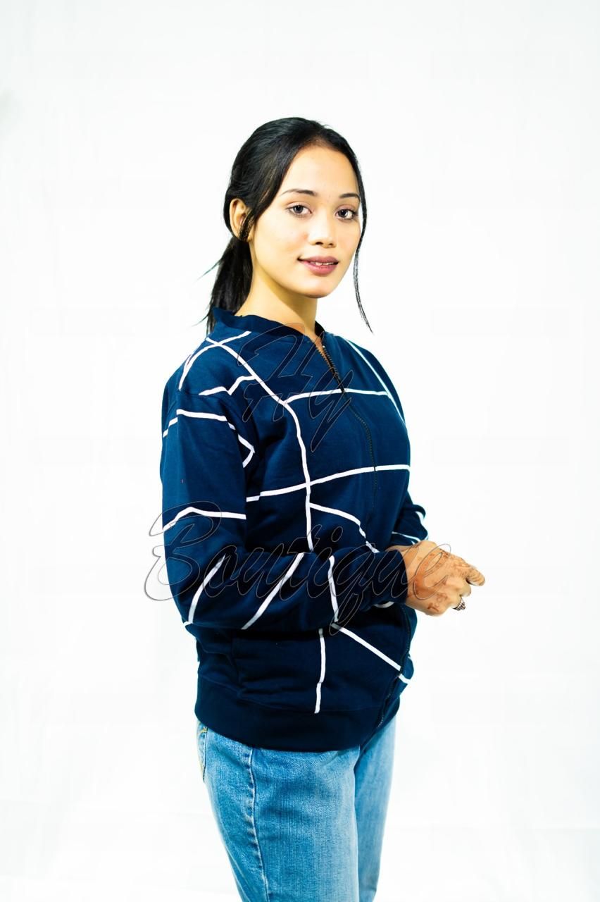 Winter Collection Women’s Mocnek Printed Jacket | Stylish & Warm Outerwear | Trendy Winter Fashion for Ladies View Gallery - Pakistan