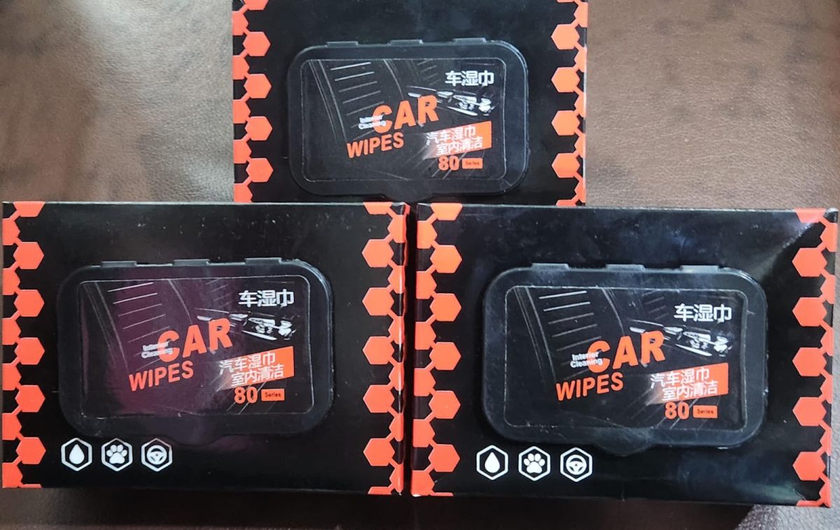 Premium Car Interior Cleaning Wipes – Quick Shine, Dust Removal & Streak-Free View Gallery - Pakistan