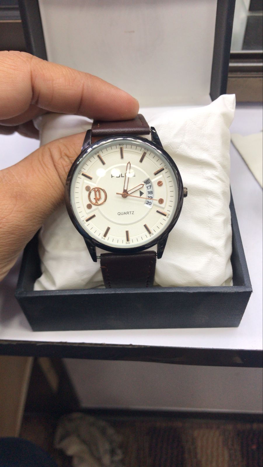 Police Watch – Elegant Design with Date Display | Rose Gold or Silver Case | Leather Strap | Quartz Movement | Water Resistant View Gallery - Pakistan