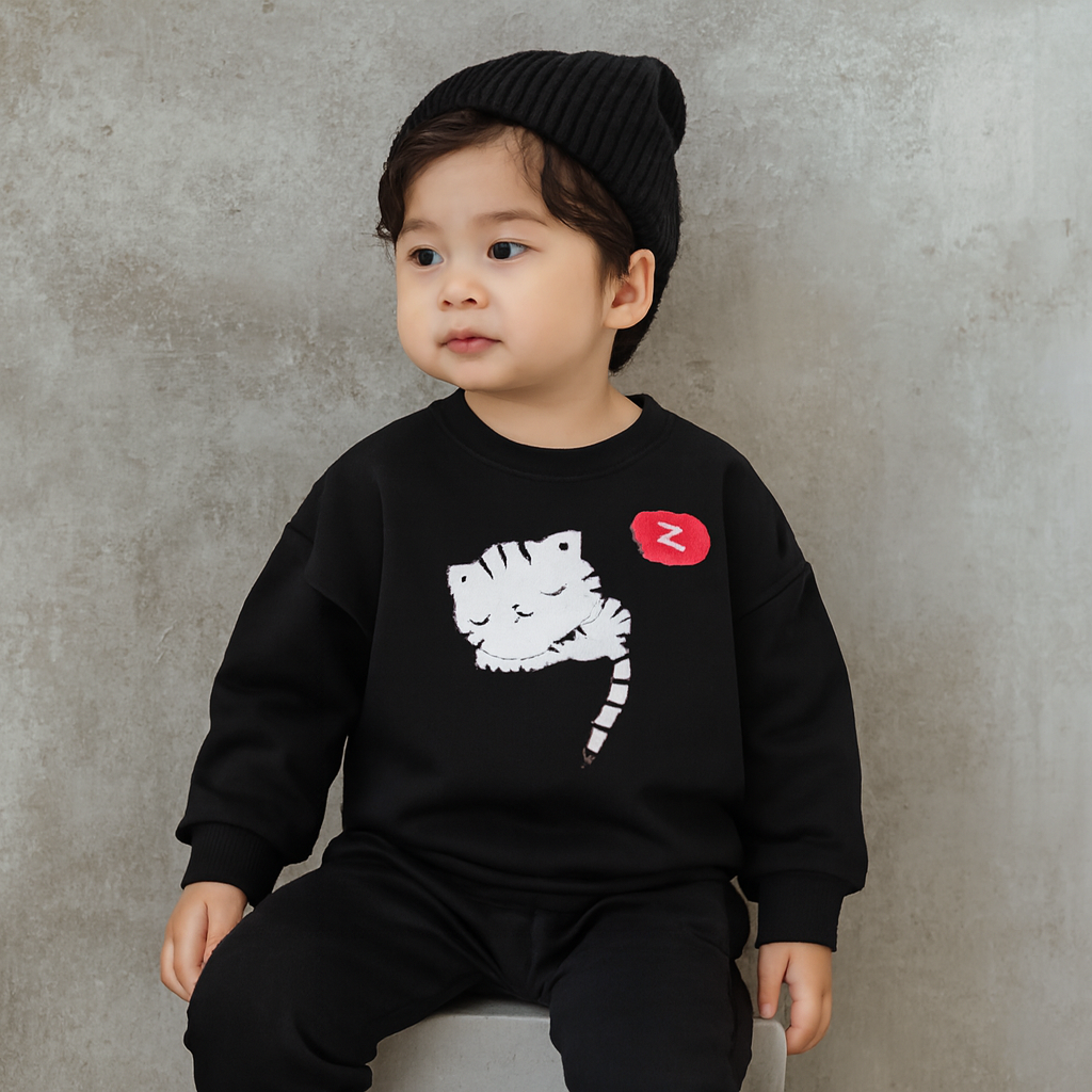 Black Cat Printed Kids Tracksuit | Winter Fleece Sweatshirt & Trouser Set for Boys & Girls – Warm, Cozy & Stylish Outfit FOR BABY AND KIDS View Gallery - Pakistan