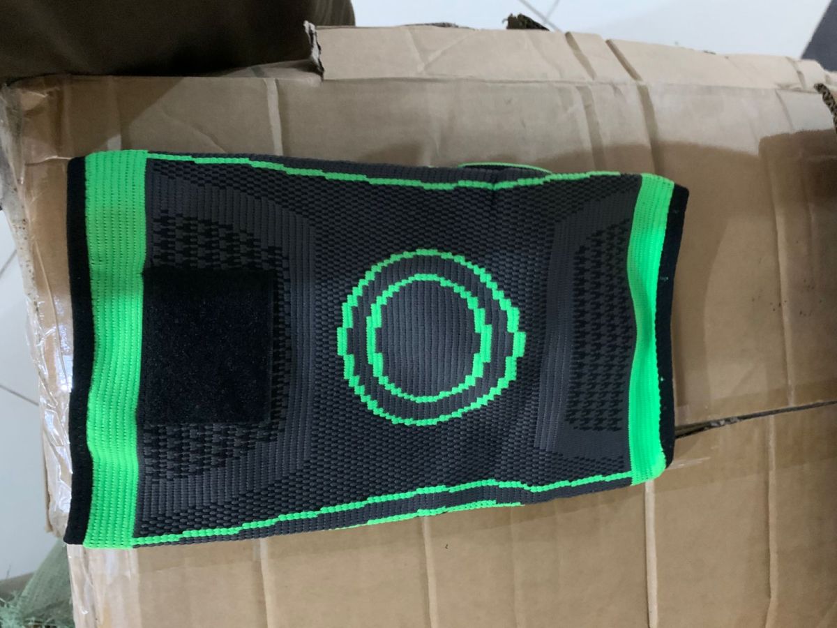 3D Weaving Knee Support Band | Adjustable Compression Brace for Men & Women | Pressure Relief, Injury Protection & Joint Stability (1Pc) View Gallery - Pakistan