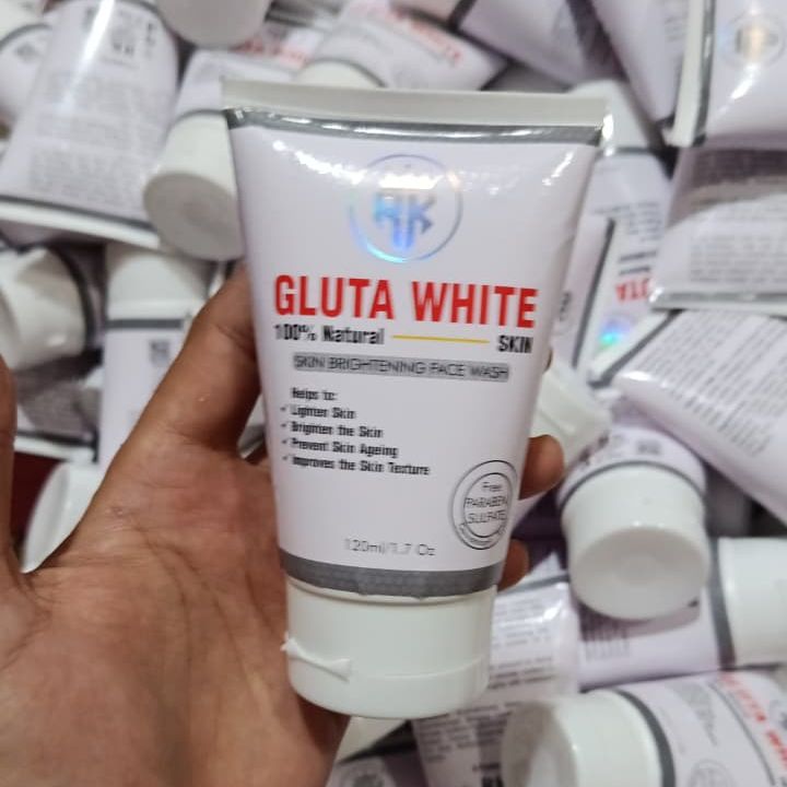 Gluta White Skin Brightening Face Wash 120ml – 100% Natural Formula For Clear, Radiant, And Smooth Skin View Gallery - Pakistan
