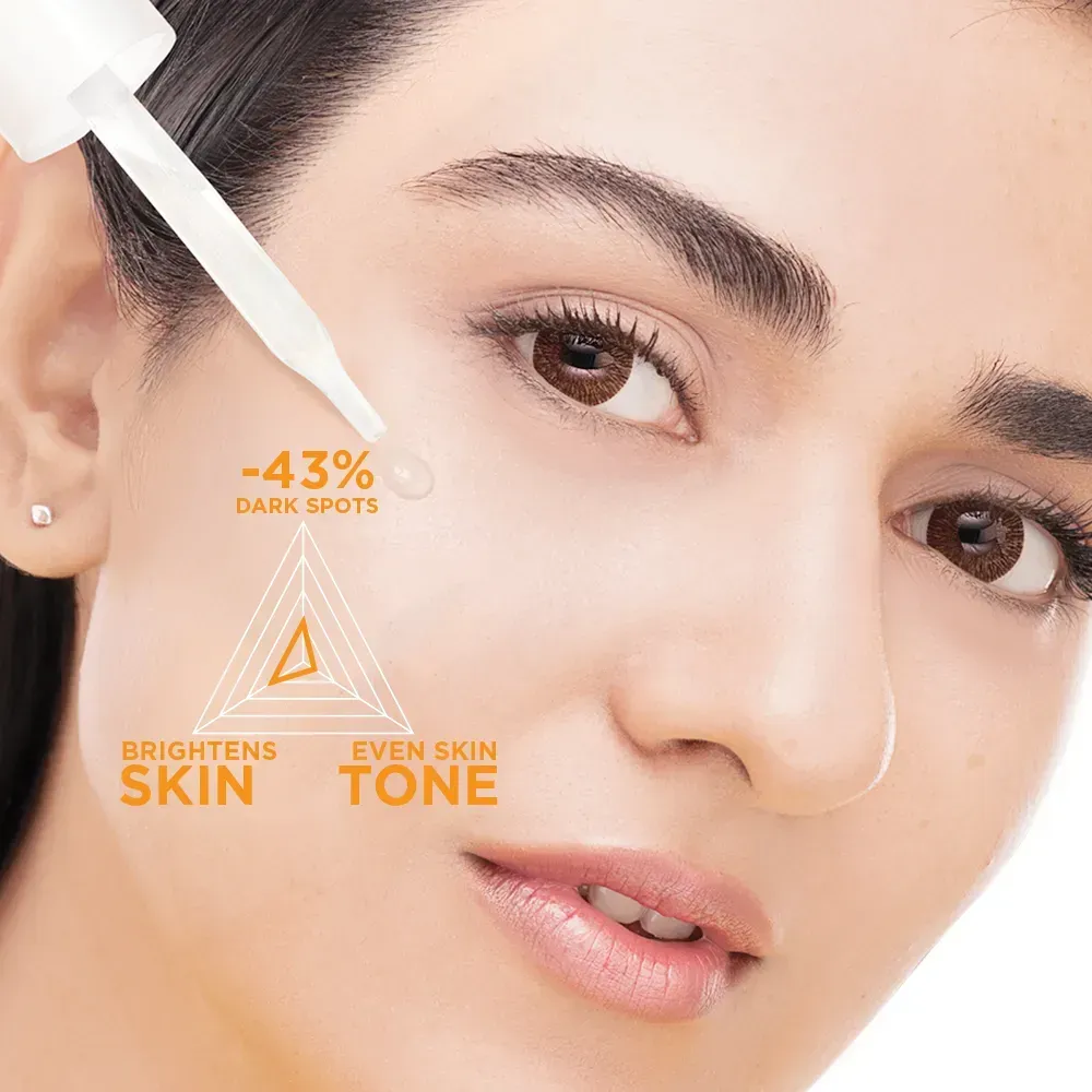 Garnier Skin Naturals Vitamin C Booster Serum 30ml – Bright Complete 30x Vitamin C Formula For Glowing, Spot-Free, And Radiant Skin View Gallery - Pakistan
