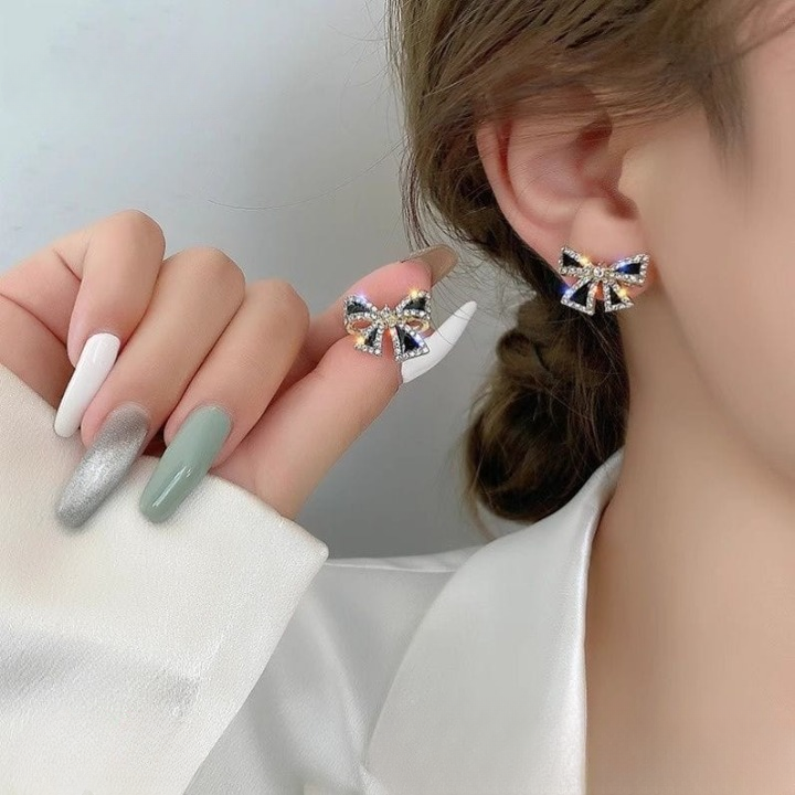 Elegant Zircon Black Bow Tie Earrings (AXJ-112) View Gallery - Pakistan