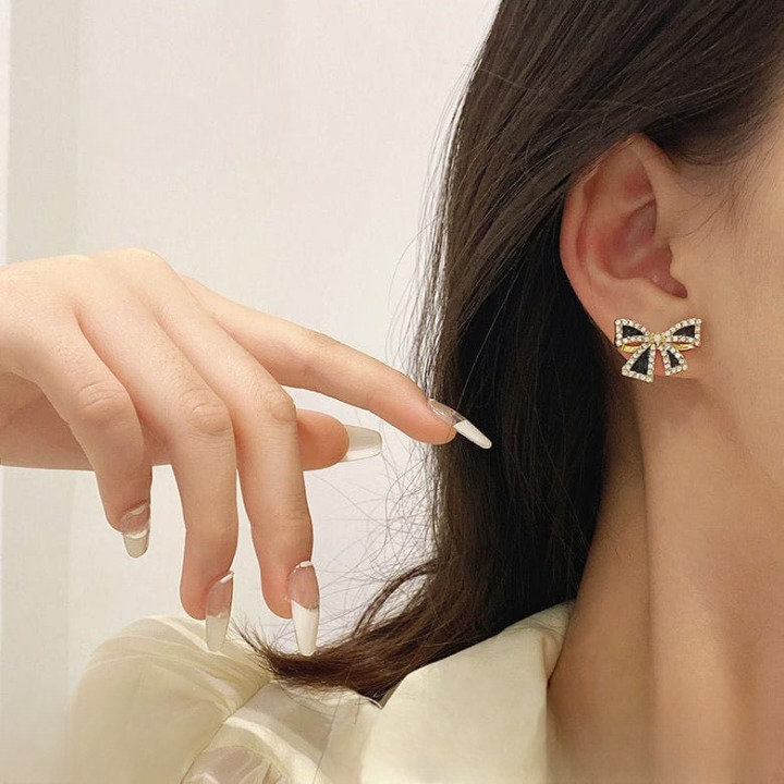 Elegant Zircon Black Bow Tie Earrings (AXJ-112) View Gallery - Pakistan