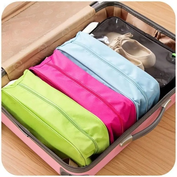 Waterproof Travel Shoe Bag – Portable Ventilated Gym Organizer for Sports Shoes, Yoga, Basketball & Football – Odor-Proof (Random color) View Gallery - Pakistan