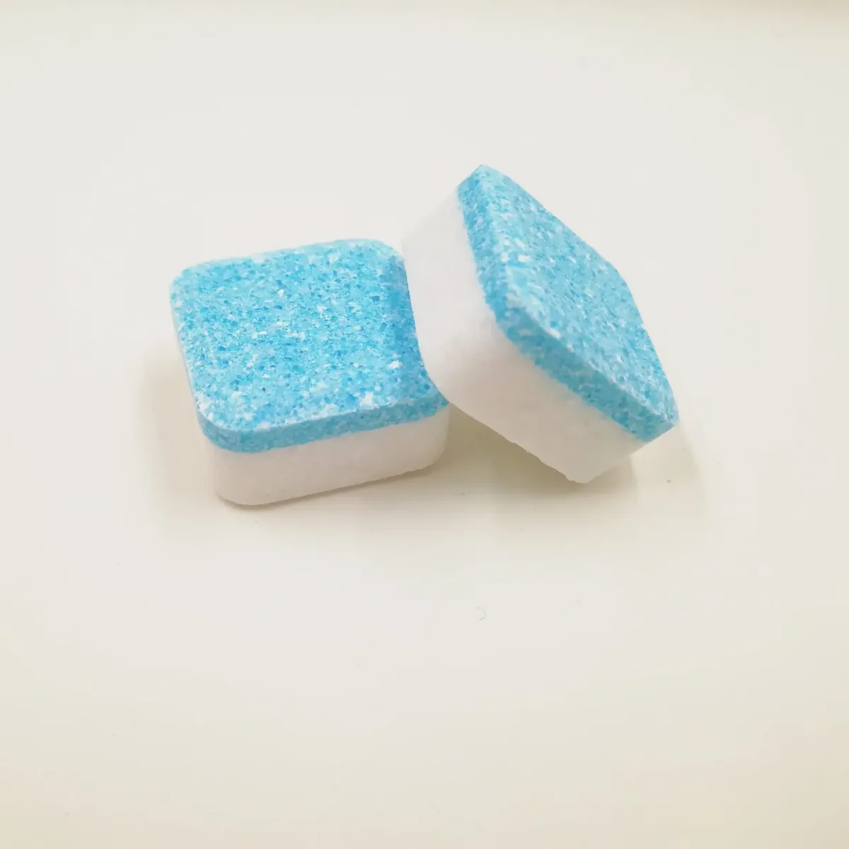 Pack of 1 Washing Machine Cleaner Tablets – 12 Tablet | Deep Cleaning & Deodorizing for Front Load, Top Load & HE Washers View Gallery - Pakistan